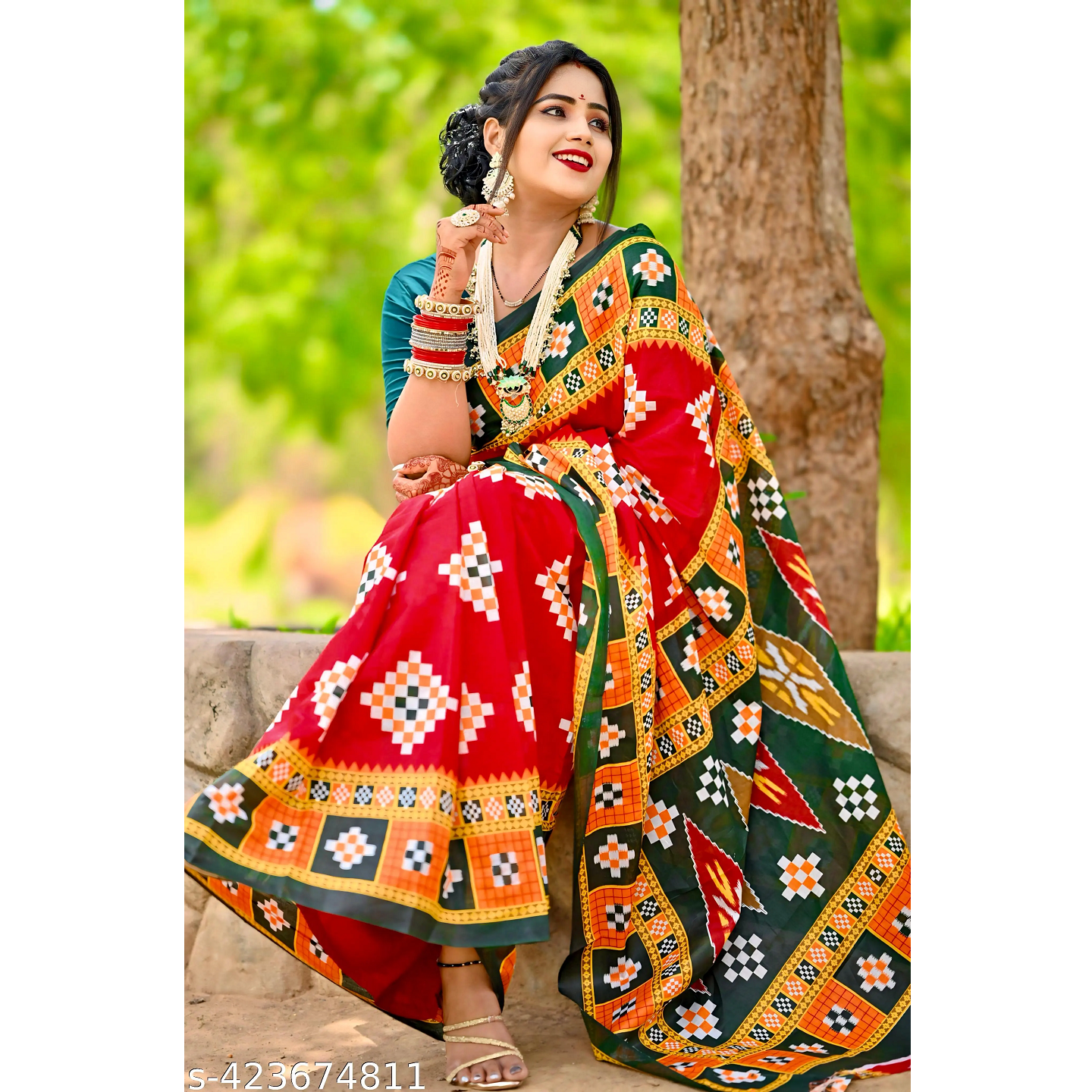 Red Printed Cotton Sambalpuri Bandhani Saree Without Blouse