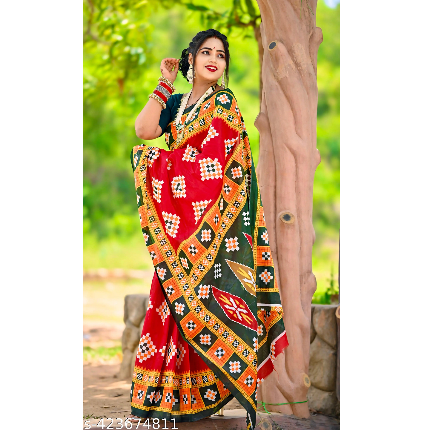 Red Printed Cotton Sambalpuri Bandhani Saree Without Blouse